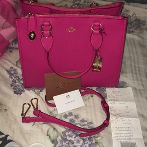 **SOLD!!**Authentic coach hand/cross body bag
